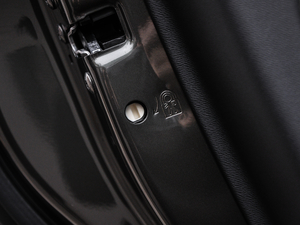 2018T5 (q)źA п؅^(q)