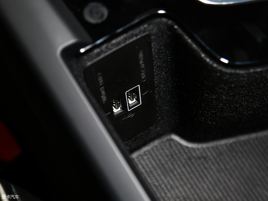 2018֠XC60Դ T8 E(q)(dng)\(yn)(dng)