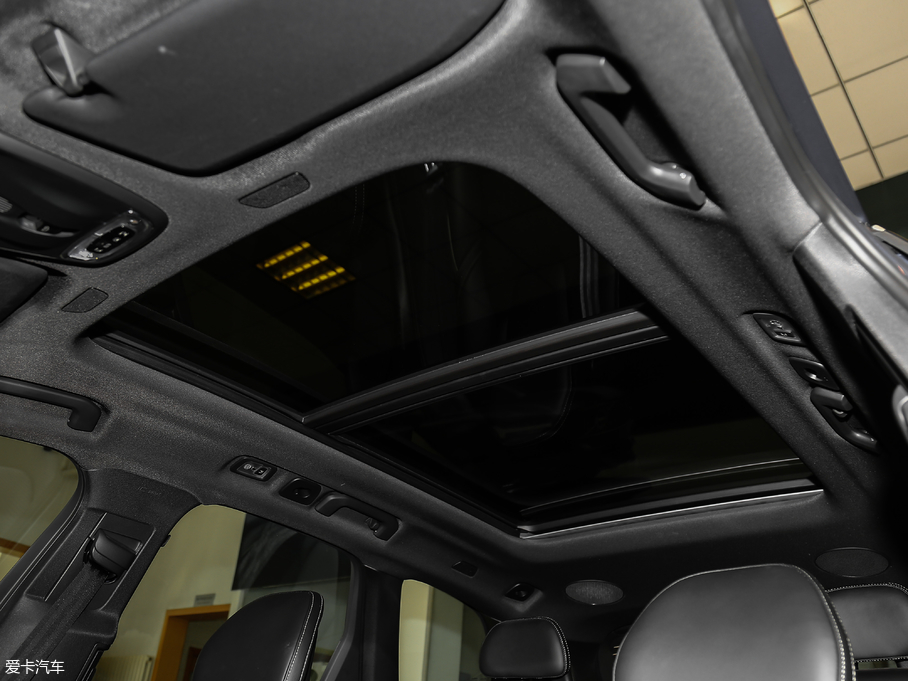 2018֠XC60Դ T8 E\Ӱ