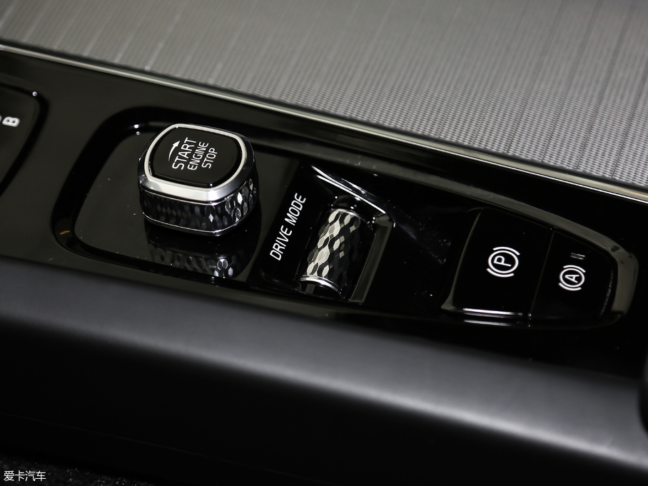 2018֠XC60Դ T8 E\Ӱ