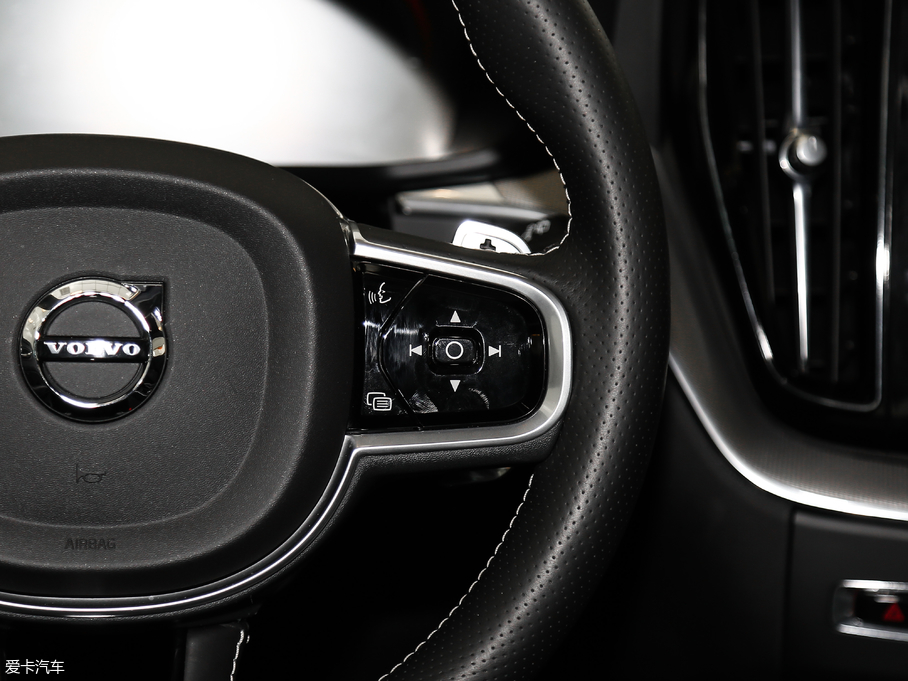 2018֠XC60Դ T8 E\Ӱ