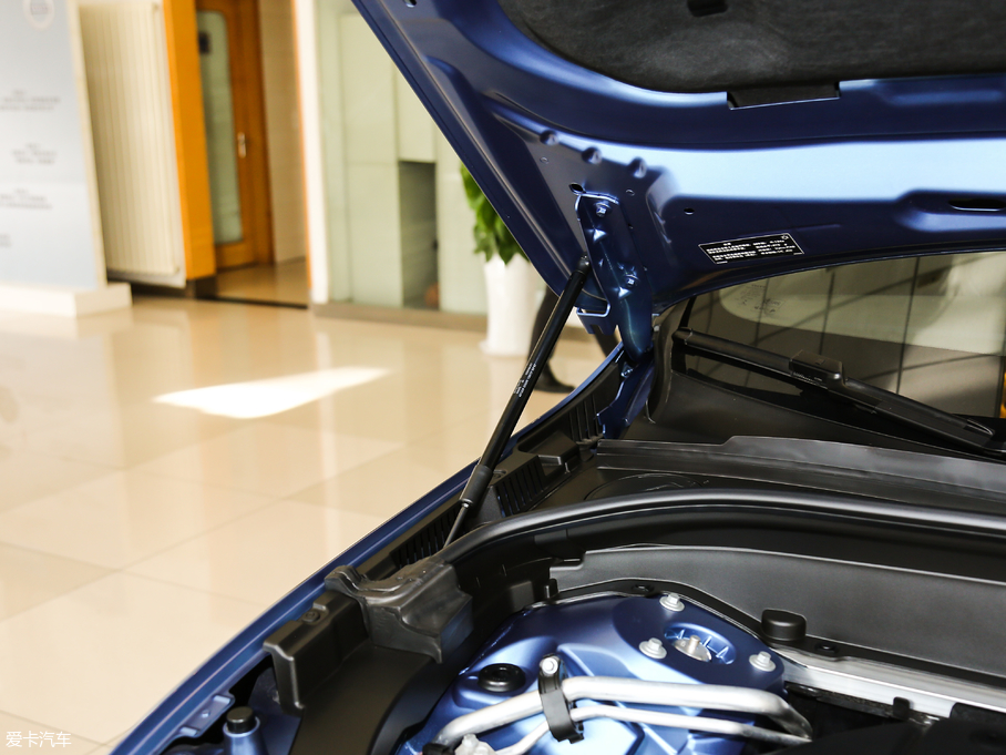 2018֠XC60Դ T8 E\Ӱ