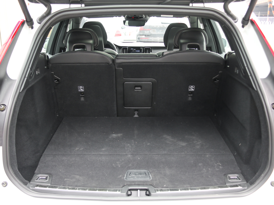 2018֠XC60Դ T8 E\Ӱ