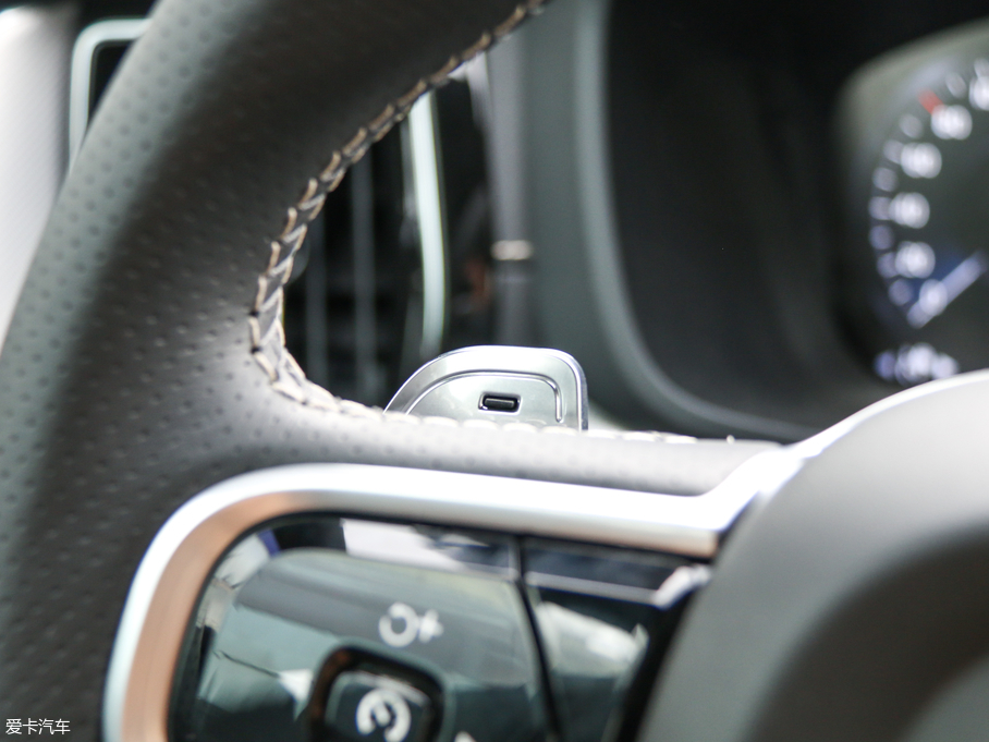 2018֠XC60Դ T8 E(q)(dng)\(yn)(dng)