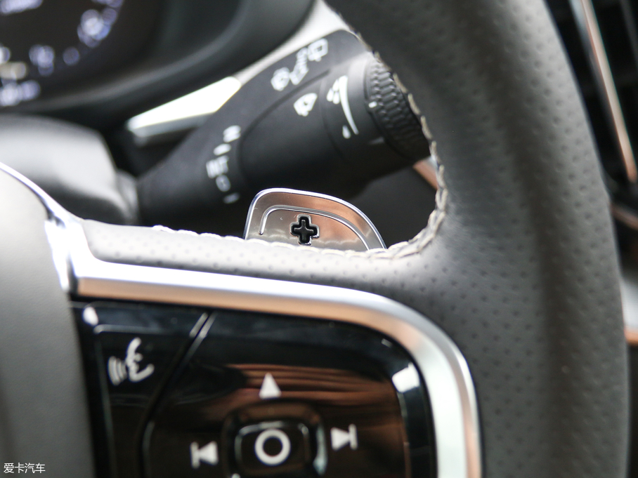 2018֠XC60Դ T8 E(q)(dng)\(yn)(dng)