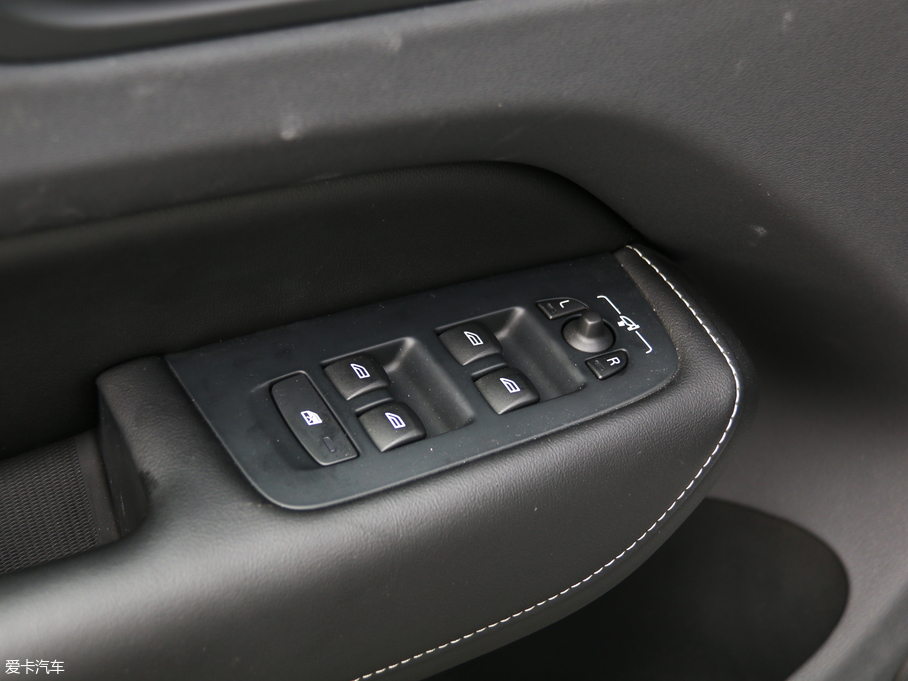 2018֠XC60Դ T8 E\Ӱ