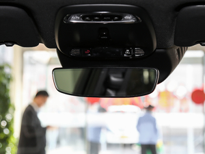 2018T8 E(q)\Ӱ ܇(ni)ҕR