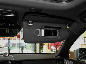 2018T8 E(q)(dng)\(yn)(dng) g