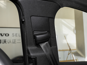 2018T8 E(q)(dng)\(yn)(dng) g