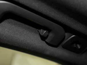 2018T8 E(q)(dng)\(yn)(dng) g