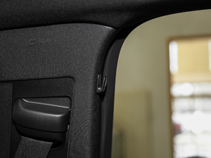 2018T8 E(q)(dng)\(yn)(dng) g