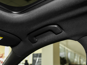 2018T8 E(q)(dng)\(yn)(dng) g