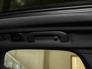 2018T8 E(q)(dng)\(yn)(dng) g