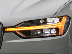 2018T8 E(q)\Ӱ (ji)^