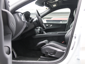 2018T8 E(q)\Ӱ ǰſg