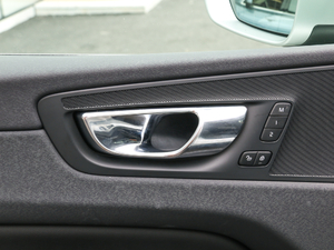 2018T8 E(q)(dng)\(yn)(dng) g