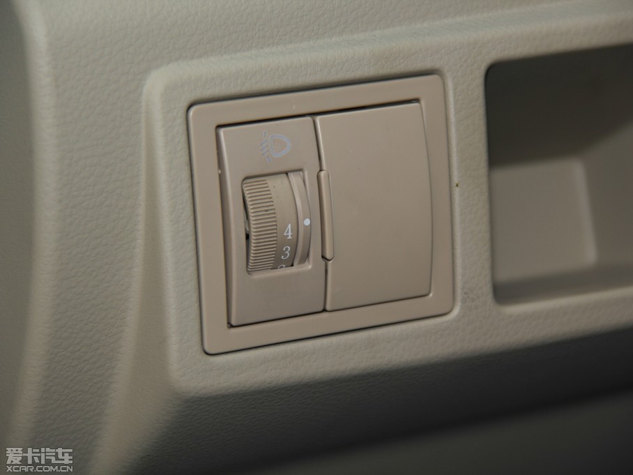 2014��vM70 1.2L �¸���