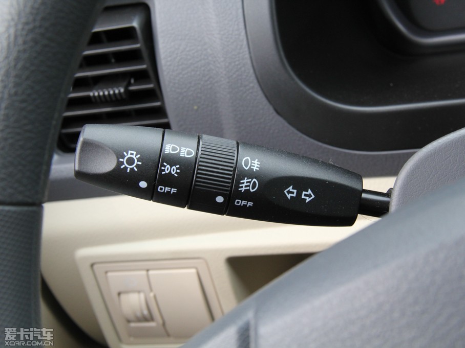 2014��vM70 1.2L �¸���