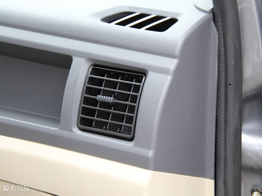 2014��vM70 1.2L �Mȡ��