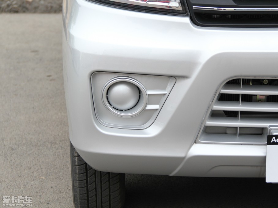 2014��vM70 1.2L ������