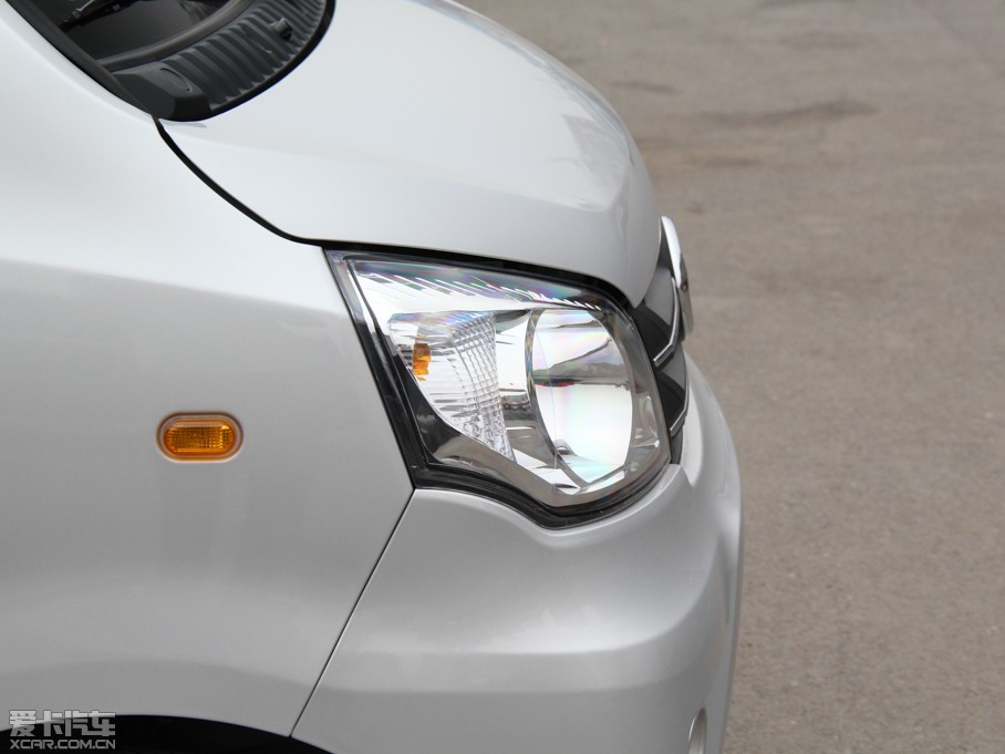 2014��vM70 1.2L ������