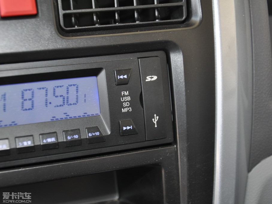 2014��vM70 1.2L ��(chu��ng)�I(y��)��