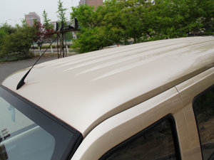 2014款1.2L 创业型 车顶