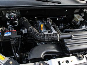 2015款1.5L 手动旗舰型 其它