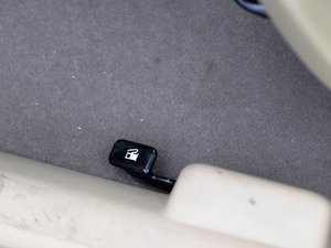 2015款1.5L 手动旗舰型 空间座椅