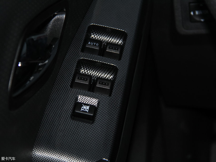 2017vV60 1.5L ք(dng)F