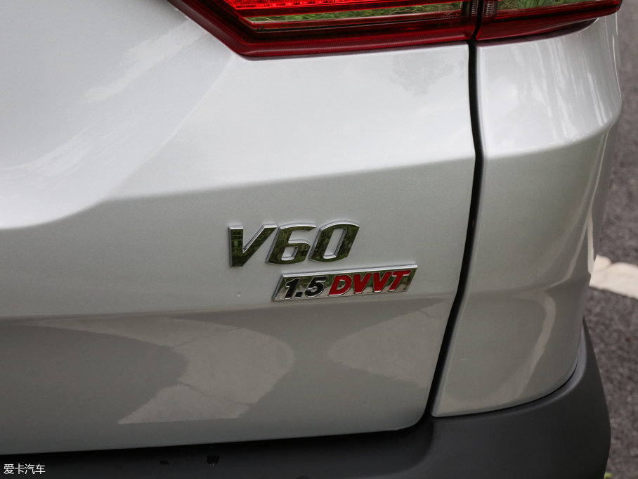 2017��vV60 1.5L �ք�(d��ng)���m��