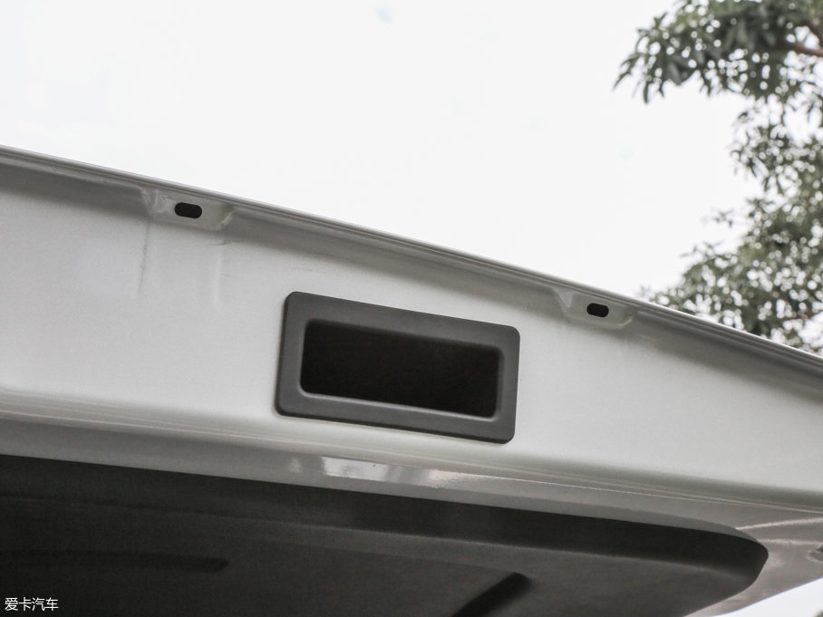 2017��vV60 1.5L �ք����m��