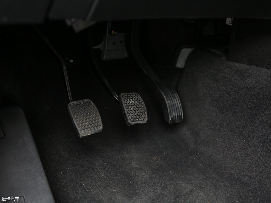 2017��vV60 1.5L �ք����m��