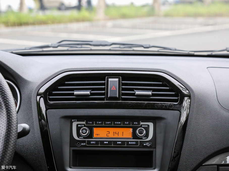 2017��vV60 1.5L �ք����m��