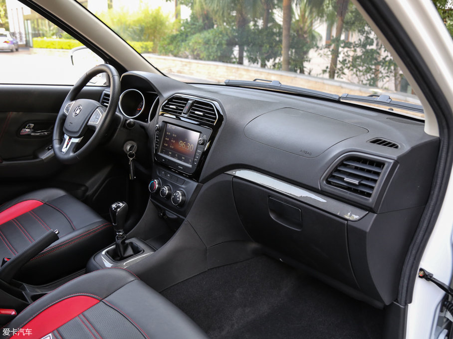 2017vV60 1.5L քӺA