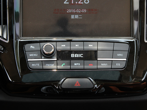 2018款1.3T CVT舒适型 音响调节
