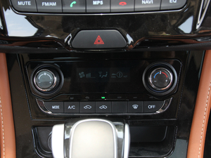 2018款1.3T CVT舒适型 空调调节