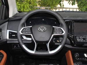 2018款1.3T CVT舒适型 方向盘