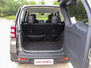 北汽幻速2014款幻速S2