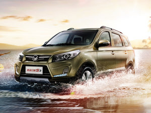 2014款1.5L 手动基本版 国IV 整体外观