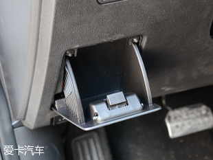 北汽幻速2016款幻速S6