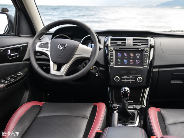 北汽幻速2015款幻速S3