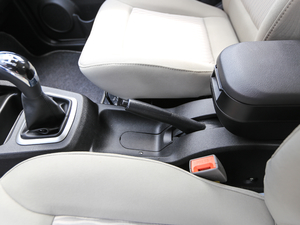 2016E 1.5L քӾӢ v܇Ƅ