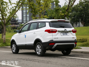 北汽幻速2016款幻速S3L