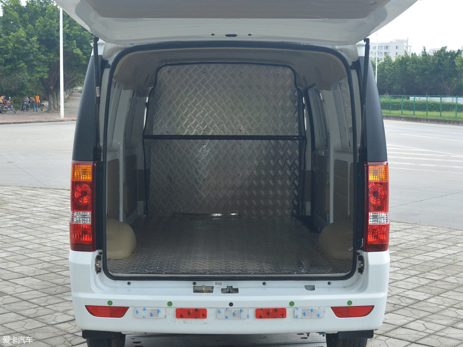 2017;Z35 RQ5022XXYEVHJ