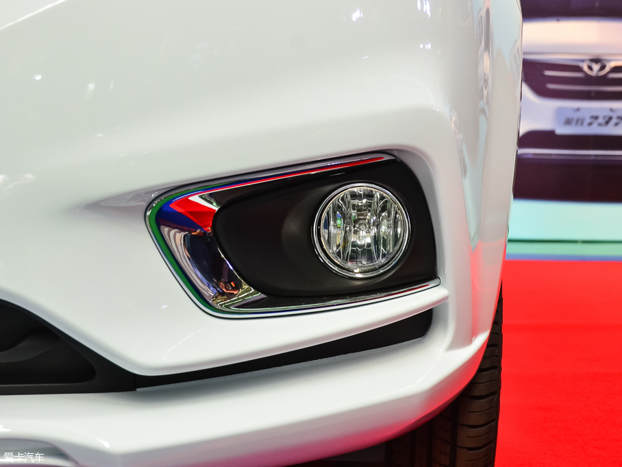 2015Ӣ737 1.5L քӺA