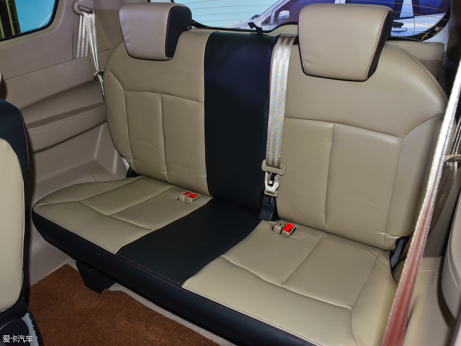 2015Ӣ737 1.5L քӺA