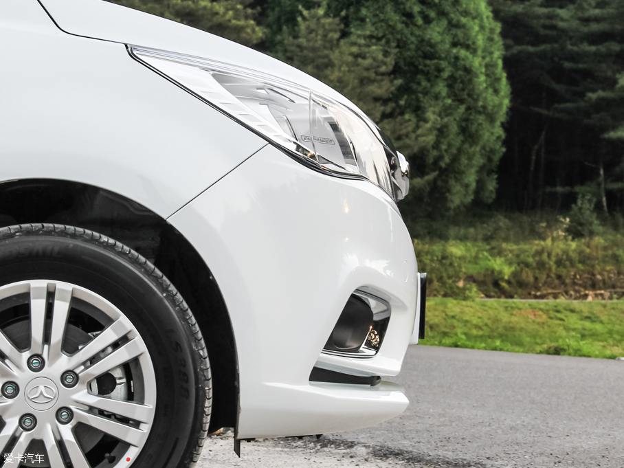 2015Ӣ737 1.5L քӺA