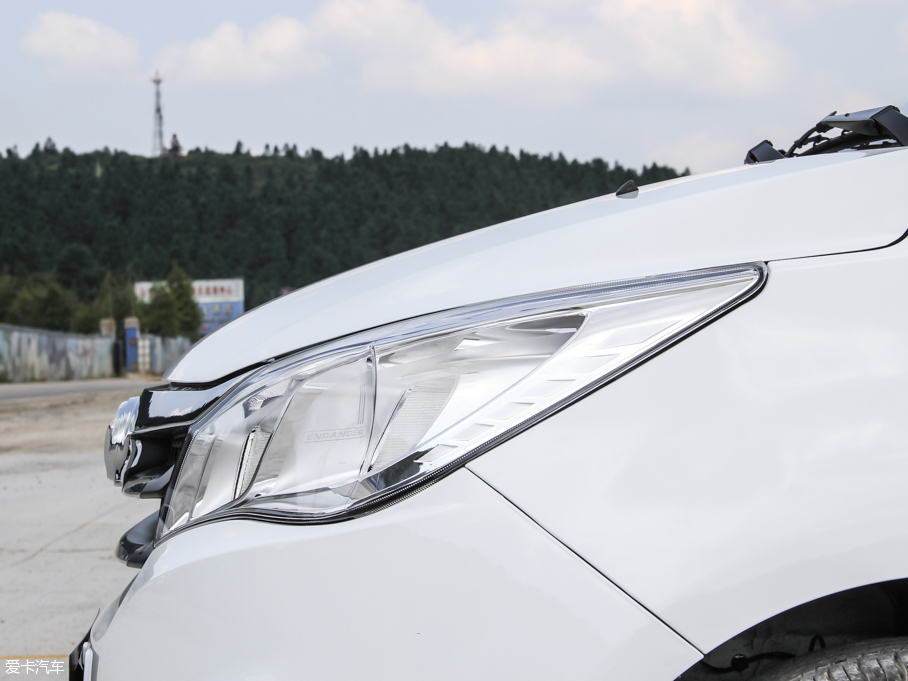 2015Ӣ737 1.5L քӺA