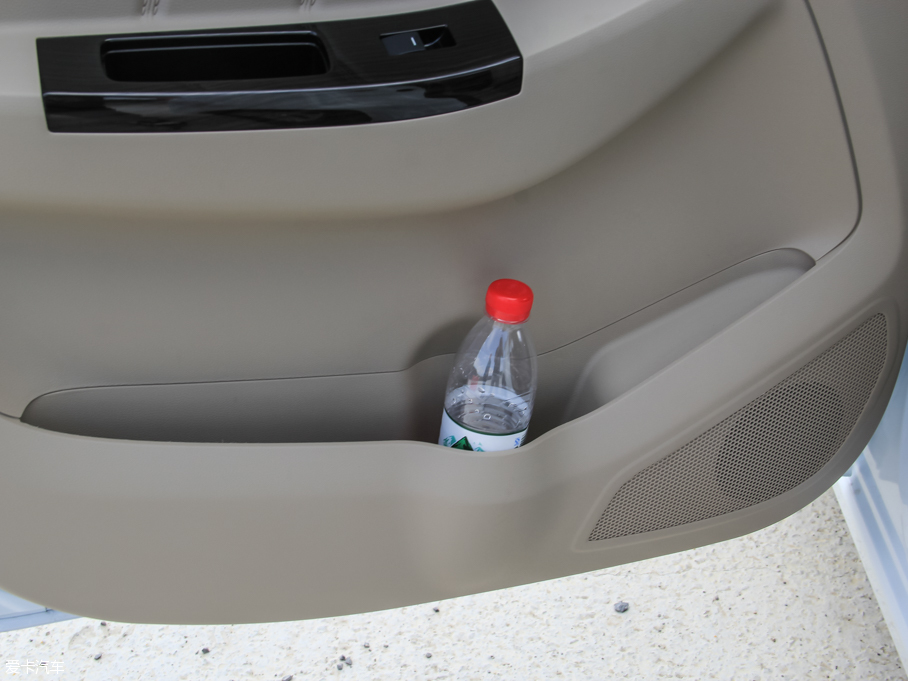 2015Ӣ737 1.5L քӺA